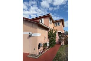 7477 NW 167th St, Hialeah, FL 33015, - MLS#A11996047
