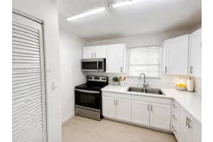 15761 SW 303rd St, Homestead, FL 33033, - MLS#A11996058