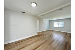 275 NE 115th St, Miami, FL 33161, - MLS#A11996072