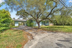 985 NE 84th St, Miami, FL 33138, - MLS#A11996076