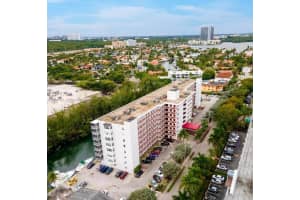 MLS# A11996111, North Miami Beach, Florida 33160