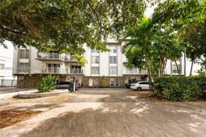 1220 71st St APT 38, Miami Beach, FL 33141, - MLS#A11996122