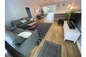 234 Avalon Ave Lauderdale By The Sea, FL 33308 - MLS#A11996137