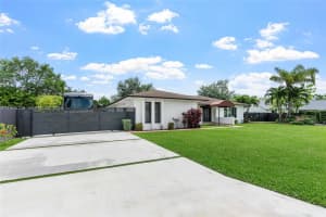 10625 SW 79th Pl, Miami, FL 33156, - MLS#A11996148