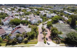 9403 Fontainebleau Blvd Apt 211-21, Miami, FL 33172, - MLS#A11996152