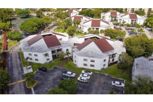 9403 Fontainebleau Blvd Apt 211-21, Miami, FL 33172, - MLS#A11996152