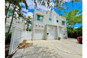 504 SW 4th Ave, Fort Lauderdale, FL 33315, - MLS#A11996192