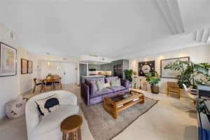 1621 Bay Rd APT 802, Miami Beach, FL 33139, - MLS#A11996204