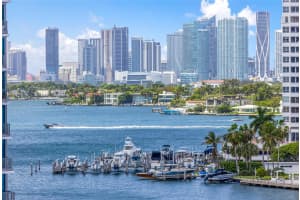 1621 Bay Rd APT 802, Miami Beach, FL 33139, - MLS#A11996204