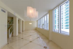 888 Brickell Key Dr Ph2802 Miami, FL 33131 - MLS#A11996237