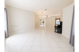 717 Tanglewood Cir, Weston, FL 33327, - MLS#A11996242
