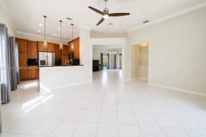 717 Tanglewood Cir, Weston, FL 33327, - MLS#A11996242