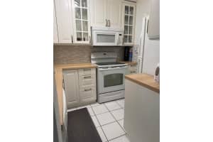 17050 NE 14th Ave APT 315, North Miami Beach, FL 33162, - MLS#A11996255