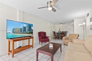 730 Pennsylvania Ave 210 Miami Beach, FL 33139 - MLS#A11996267