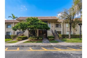 310 Lakeview Dr APT 105, Weston, FL 33326, - MLS#A11996282