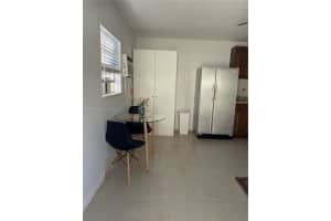 2481 SW 11th St a rear, Miami, FL 33135, - MLS#A11996285