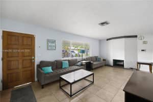 417 SW 1st Ave, Boynton Beach, FL 33435, - MLS#A11996292