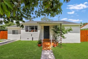 6415 Sw 39th St, Miami