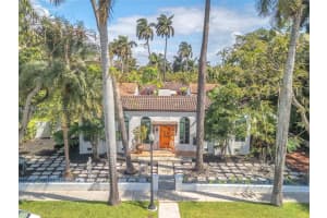 1321 Tyler St, Hollywood