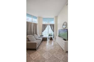 1900 N Bayshore Dr 910 Miami, FL 33132 - MLS#A11996365