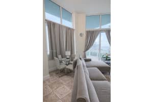 1900 N Bayshore Dr 910 Miami, FL 33132 - MLS#A11996365