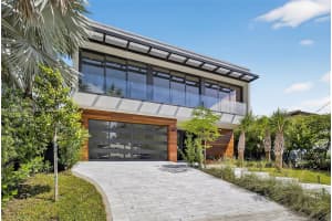 620 Solar Isle Dr Fort Lauderdale, FL 33301 - MLS#A11996366