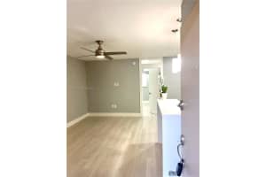 6310 SW 79th St APT 22, South Miami, FL 33143, - MLS#A11996377