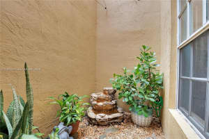 11426 NW 4th Terrace, Miami, FL 33172, - MLS#A11996381