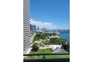 325 S Biscayne Blvd #2220, Miami, FL 33131, - MLS#A11996386