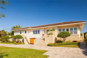 6831 Sunrise Ct, Coral Gables, FL 33133, - MLS#A11996405