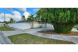 4725 SW 143rd Ave, Miami, FL 33175, - MLS#A11996411