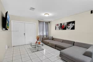 18615 NW 84th Pl. Apt 102-1, Hialeah, FL 33015, - MLS#A11996424