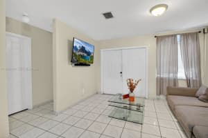 18615 NW 84th Pl. Apt 102-1, Hialeah, FL 33015, - MLS#A11996424