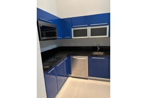 253 Ne 2nd St 222, Miami