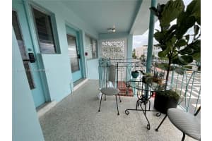 1004 Pennsylvania Ave APT 15, Miami Beach, FL 33139, - MLS#A11996433