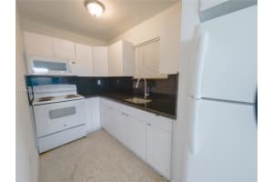 3050 NW 21st Ave APT 9, Miami, FL 33142, - MLS#A11996437