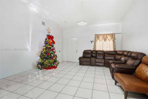 18615 NW 84th Pl. Apt 106-1, Hialeah, FL 33015, - MLS#A11996438