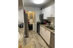 100 Lakeview Dr APT 207, Weston, FL 33326, - MLS#A11996445