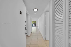 9360 Fontainebleau Blvd APT 208, Miami, FL 33172, - MLS#A11996479
