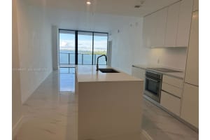 700 Ne 24th 504, Miami