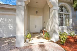 16000 SW 91st Ct, Palmetto Bay, FL 33157, - MLS#A11996514