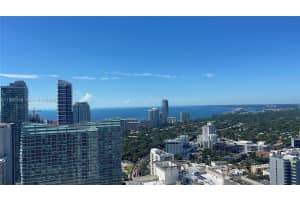 55 Sw 9th St 4406, Miami