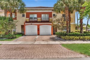 202 Nw 14th Ave C-1 Fort Lauderdale, FL 33311 - MLS#A11996531