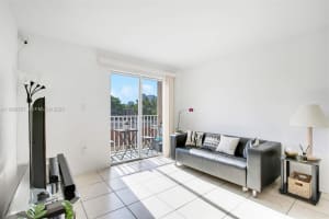 1349 SW 3rd St #5, Miami, FL 33135, - MLS#A11996557