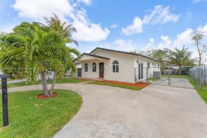 11611 Sw 184th St Miami, FL 33157 - MLS#A11996600