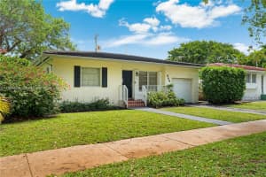 466 Loretto Ave, Coral Gables, FL 33146, - MLS#A11996622