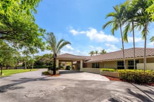 7201 SW 174th St, Palmetto Bay, FL 33157, - MLS#A11996652