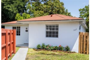 3027 SW 24th St, Miami, FL 33145, - MLS#A11996707