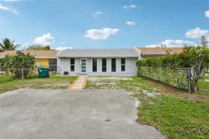 2951 NW 195th St, Miami Gardens, FL 33056, - MLS#A11996709