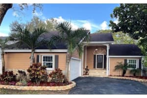 15023 Sw 139th Pl, Miami